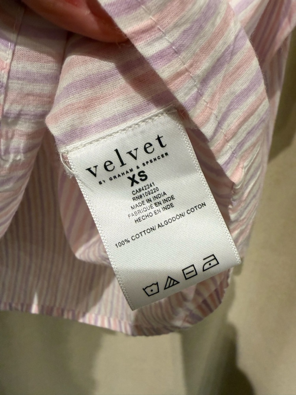 Velvet by Graham & Spencer Ashlyn Button Down - Picture 8 of 9